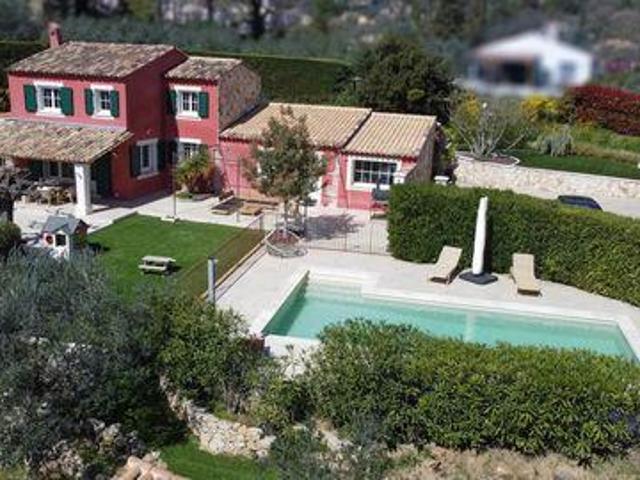 4 chambres, Callas Provence 83830 100854072