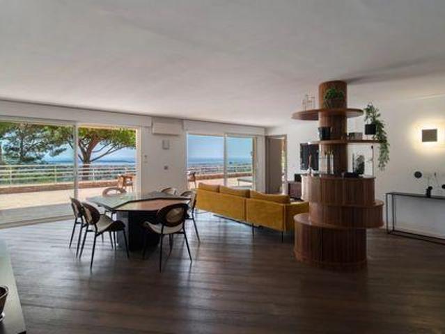 4 chambres, Cannes Provence 06400 104186769