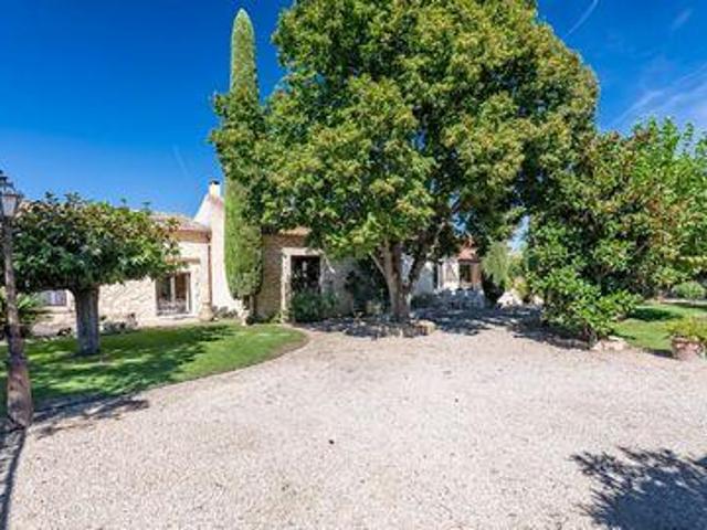 4 chambres, Eygalières Provence 13940 95212404