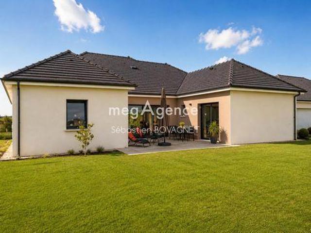 4 chambres, Fye Pays de la Loire 72610 102773820