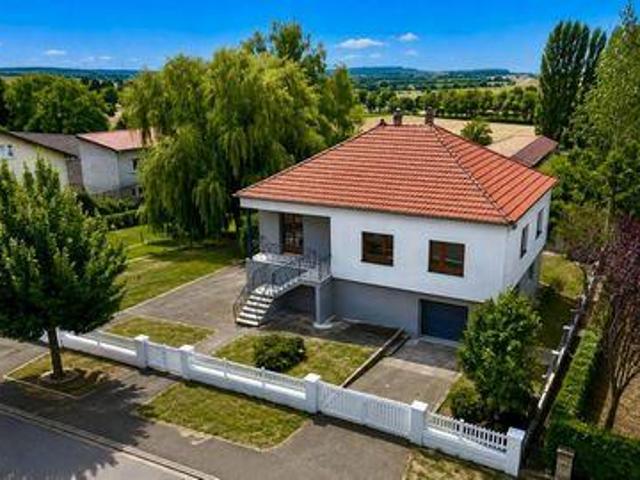 4 chambres, Faulquemont Lorraine 57380 LS104868042