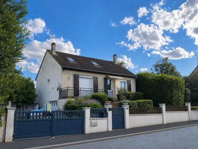 4 chambres, Fresnay Pays de la Loire 72130 105078264