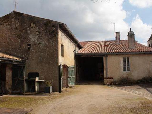 4 chambres, Guitinieres Poitou 17500 99429027