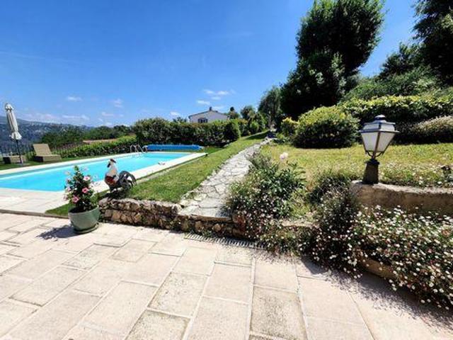 4 chambres, Gattieres Provence 06510 101099435