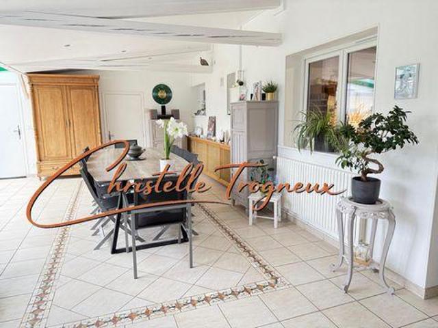 4 chambres, Herissart Picardie 80260 99985094