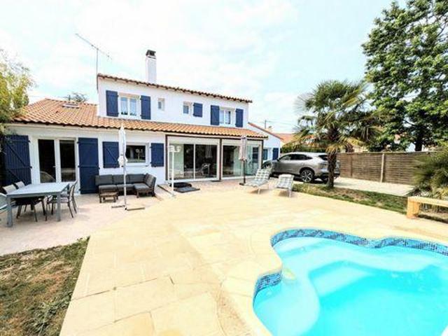 4 chambres, La Chevroliere Pays de la Loire 44118 99887670