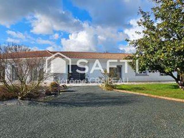 4 chambres, La Roche Pays de la Loire 85000 100501314