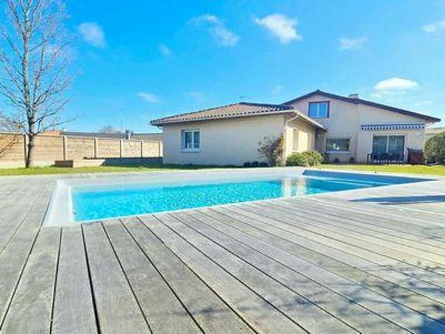 4 chambres, Le Haillan Aquitaine 33185 102251492
