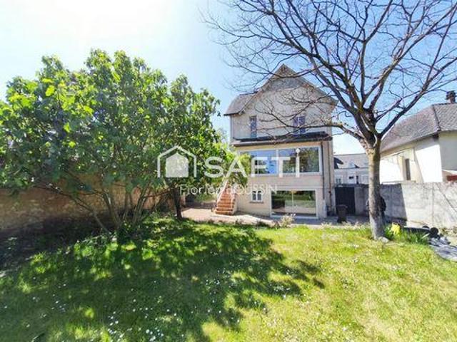 4 chambres, Le Lude Pays de la Loire 72800 98115284