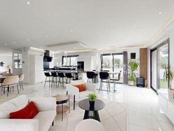 4 chambres, Lespinasse Midi 31150 100783506