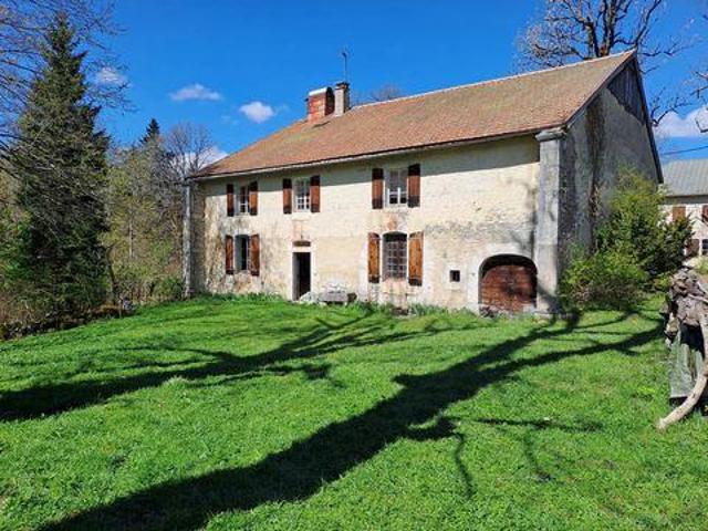 4 chambres, Longchaumois Jura 39400 101622992