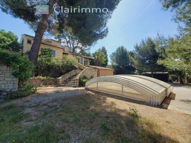 4 chambres, Rognac Provence 13340 102888721