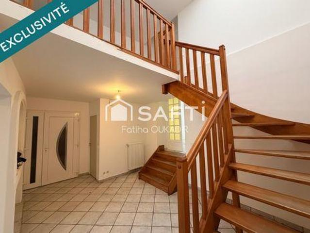 4 chambres, Rombas Lorraine 57120 99274864