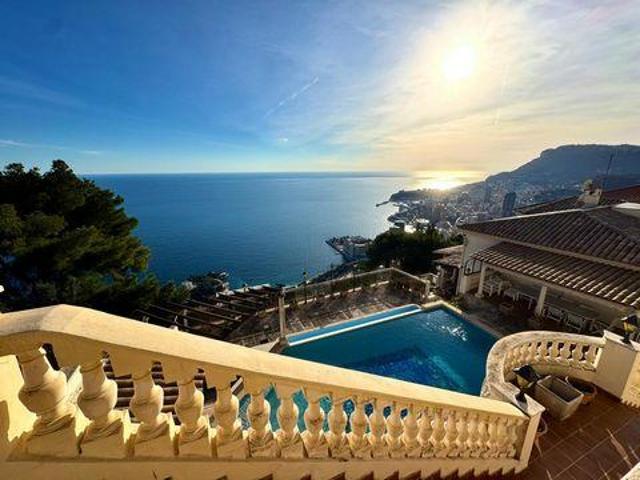 4 chambres, Roquebrune Provence 06190 101521156