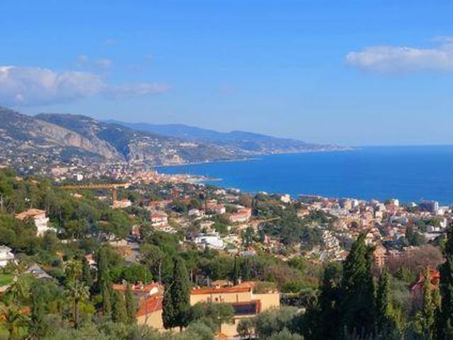 4 chambres, Roquebrune Provence 06190 94656347