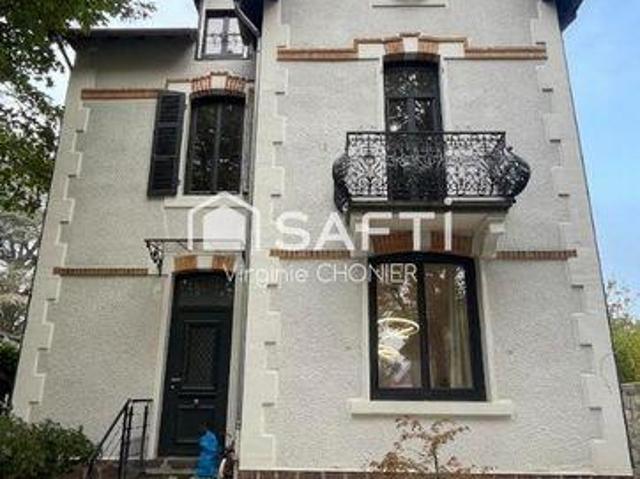 4 chambres, Saint Auvergne 03260 100538699