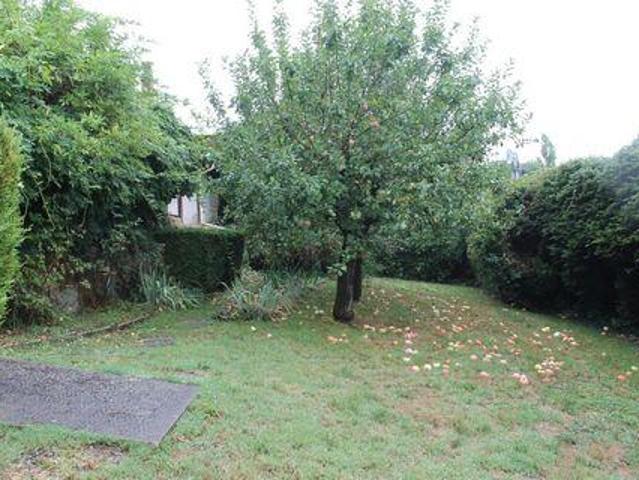 4 chambres, Saint Auvergne 03260 101996030
