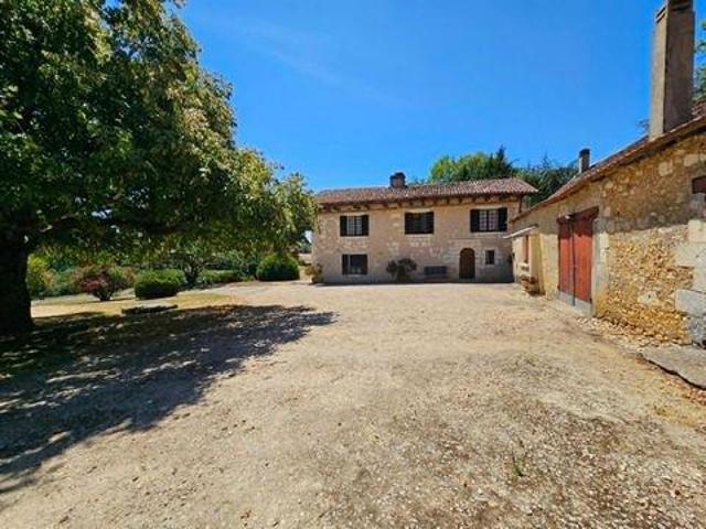 4 chambres, Saint Aquitaine 24140 104259868