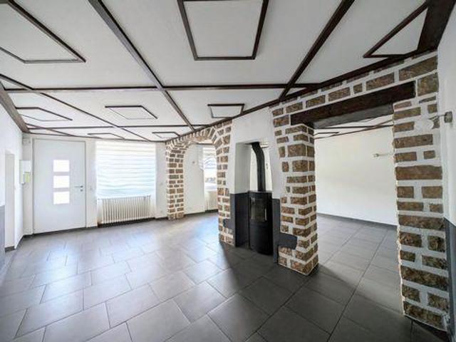 4 chambres, Saint Franche 39150 102440299