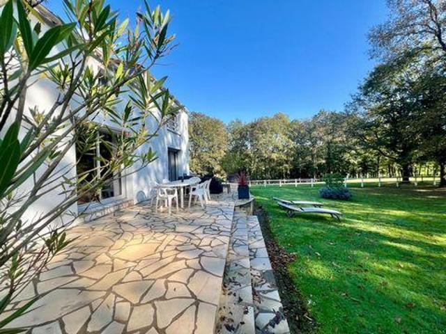 4 chambres, Saint Pays de la Loire 44230 104259938