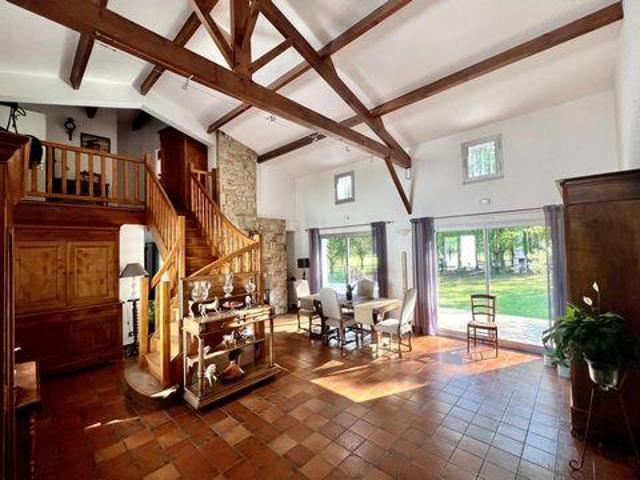 4 chambres, Saint Pays de la Loire 44230 104259938
