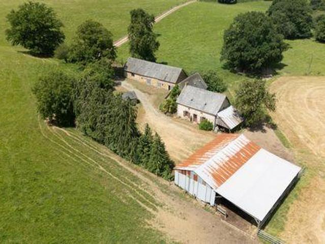 4 chambres, Saint Pays de la Loire 53100 103183204