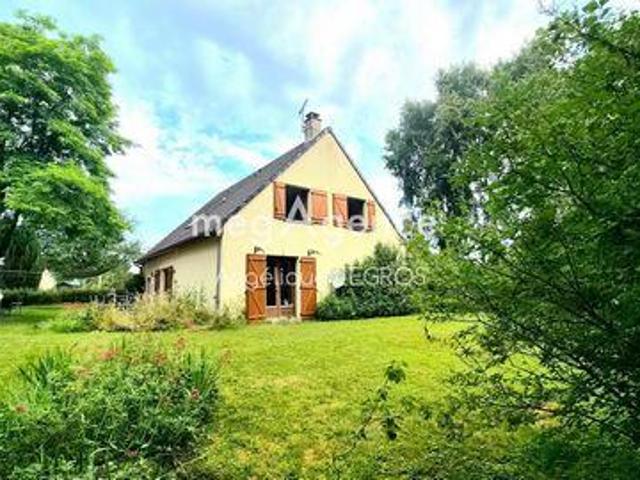 4 chambres, Saint Pays de la Loire 53370 LS103429045