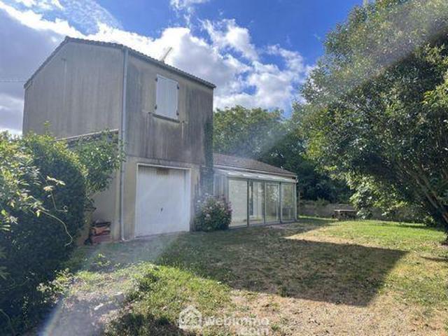 4 chambres, Saint Pays de la Loire 85520 103805245