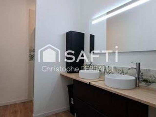4 chambres, Saint Pays de la Loire 85290 98347746