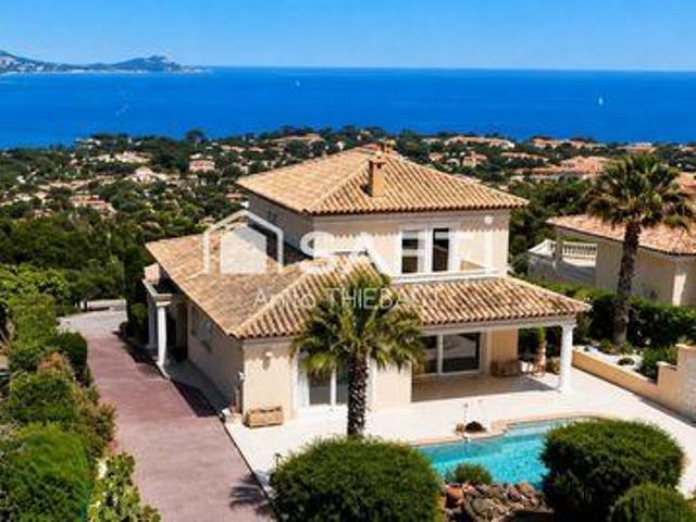 4 chambres, Saint Provence 83370 LS102857123