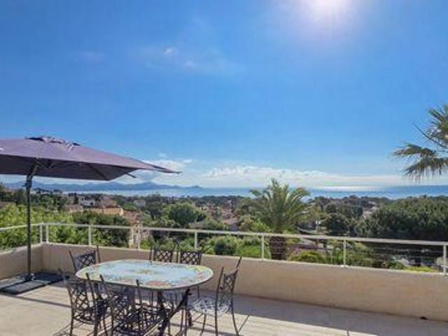 4 chambres, Saint Provence 83370 93977451