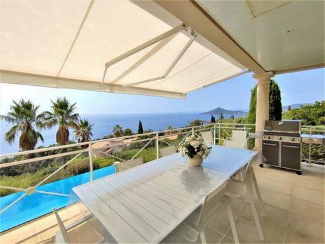 4 chambres, Saint Provence 83530 103156924