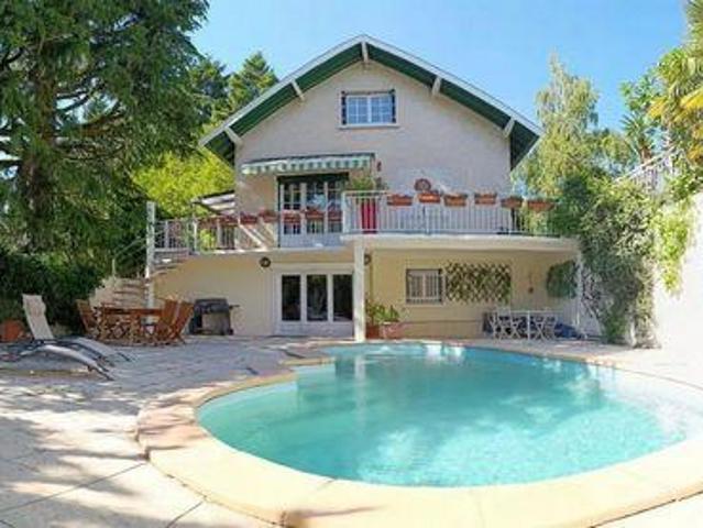 4 chambres, Saint Rhône 69780 103342941