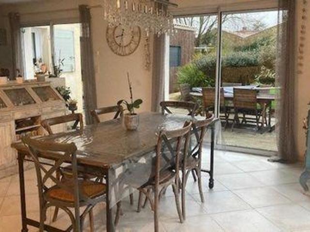 4 chambres, Sainte Pays de la Loire 85400 98684681