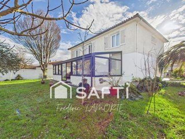 4 chambres, Sainte Poitou 17220 100784853