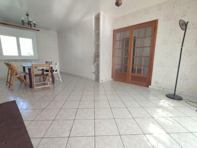 4 chambres, 2 wc, 1 salle d'eau et 1 salle de bain
