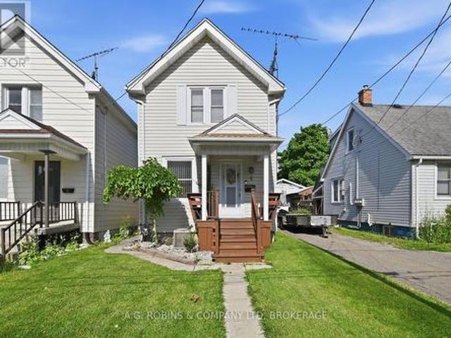 4 Clifford Avenue, Welland Broadway, ON, L3C 2G1 house for sale | Listing ID X13525 | Royal LePage