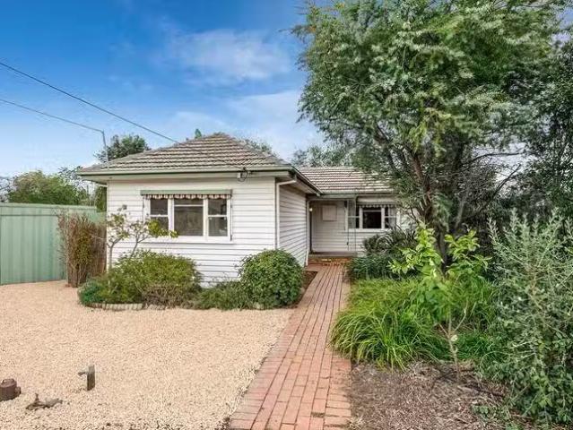 4 Collings Court, Pascoe Vale, VIC 3044