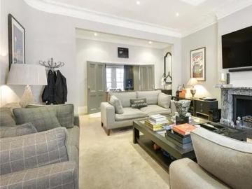 4 Cranley Place, London, SW7 3LD, United Kingdom | 3 bed apartment for rent #121825019 | Rentberry