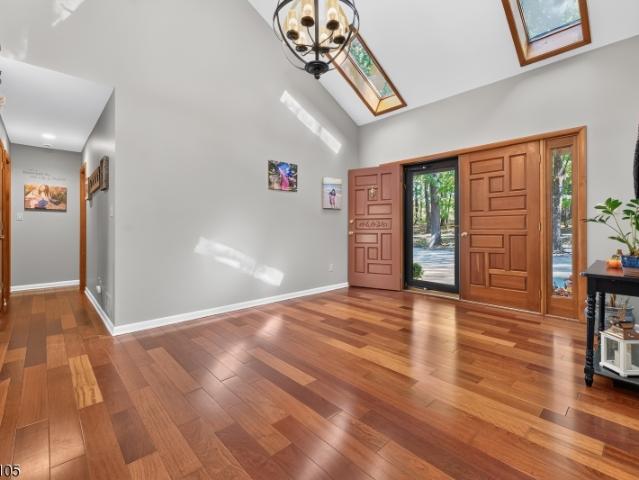 4 Craig Rd