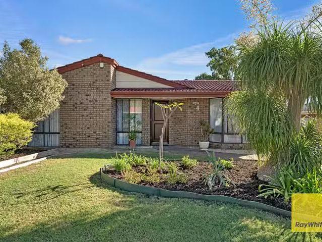 4 Crucis Close, Mirrabooka, WA 6061