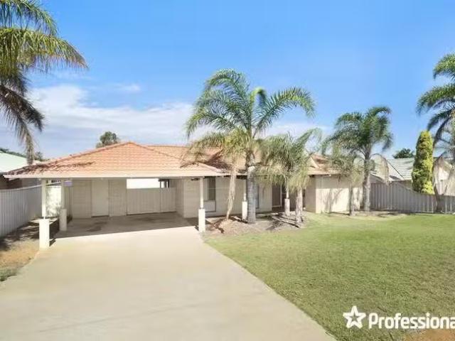 4 Duclas Place, Sunset Beach, WA 6530
