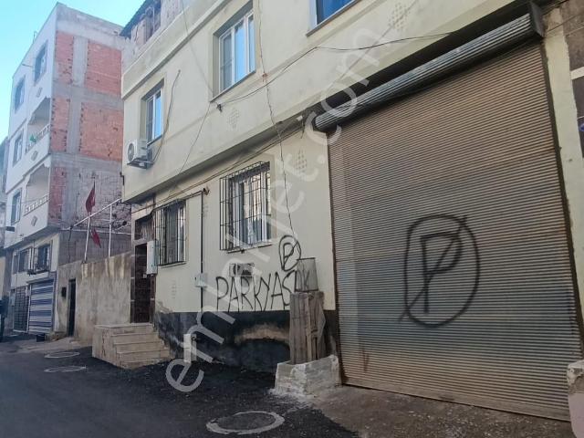 4 Daire + 2 Garaj | 360 M² |geniş Cadde Üzeri Yatırımlık Mustakil Bina