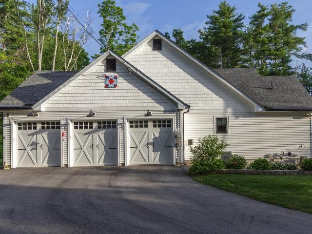 4 Dan Kelley Drive