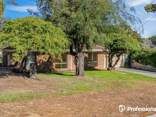 4 Darkins RetreatParmelia WA 6167, Australia