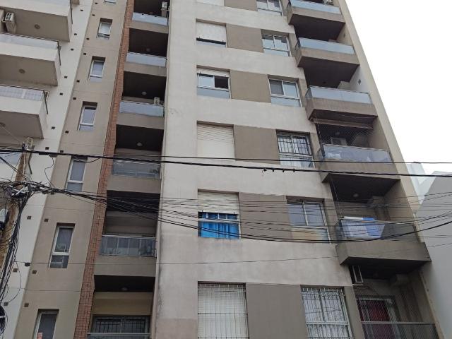 4 de Enero 1677 5º A y Coch Nº 10 Edificio CALA – Cod.: 7183