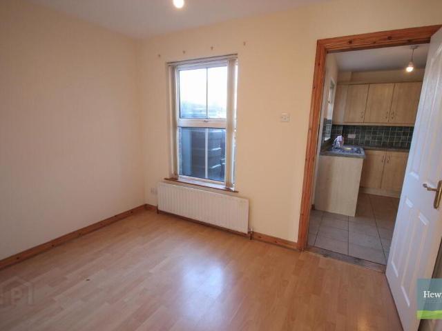 4 Dean Swift Mews, Markethill, BT60 1TG