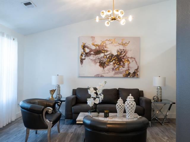 4 Dill Creek Court