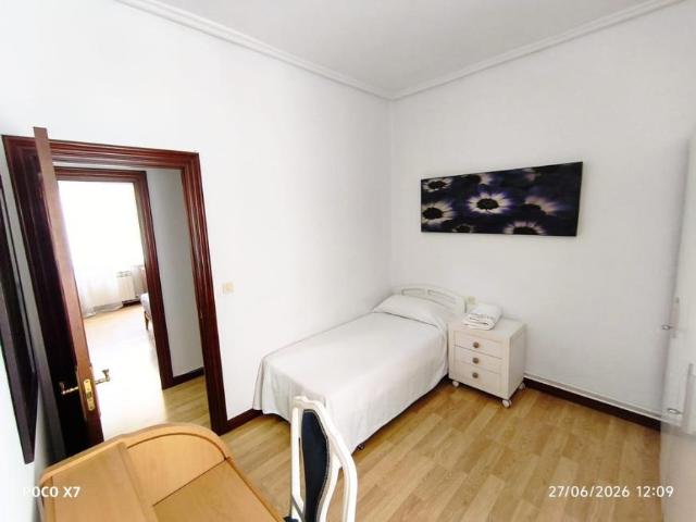 4 Dormitorio Apartamentos Vitoria Vitoria 104507461