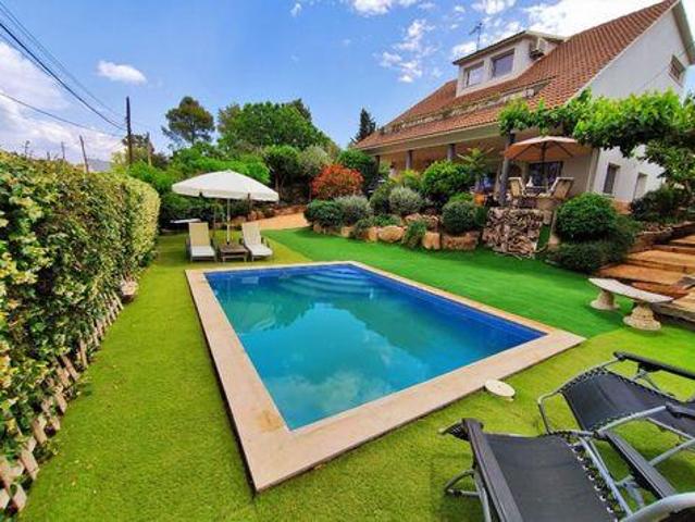 4 Dormitorio Villa Mediona Catalonia 104988946